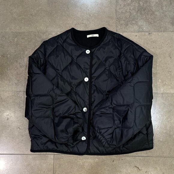 NLT Nubi Boxy Oversized Quilted Bubble Sleeve Jacket (Black) - Picture 14 of 16